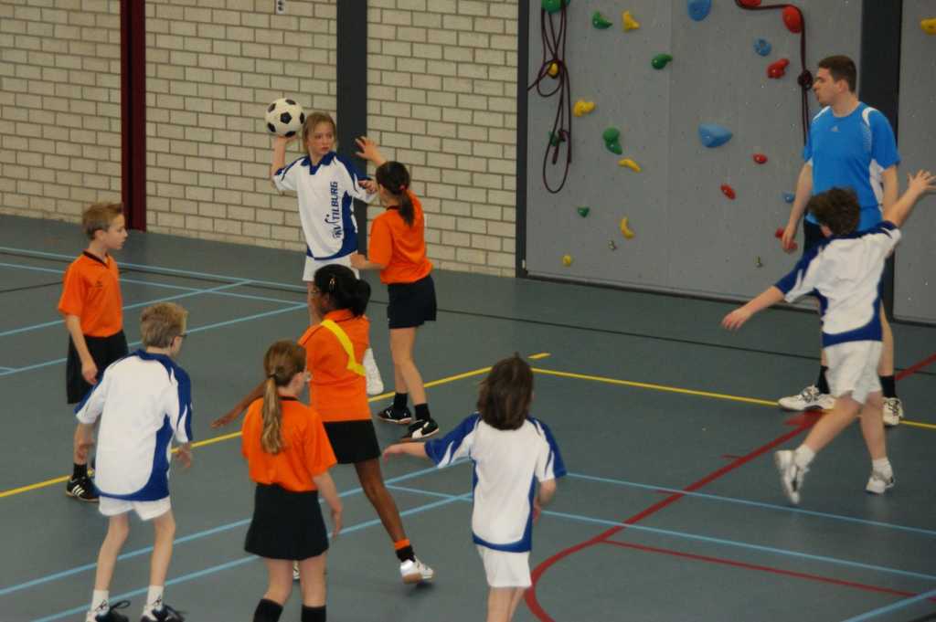 Korfbal E2  13 maart 2010-6.JPG